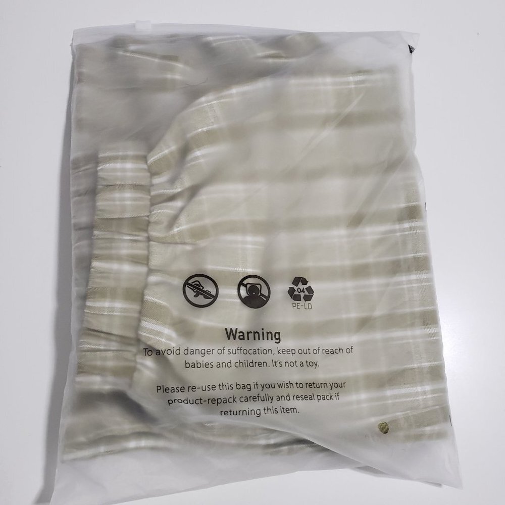 New Romwe Checkered‎ pants with hidden pocket Size Medium - Picture 5 of 7